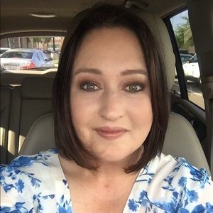 Meet your Posher, Teri